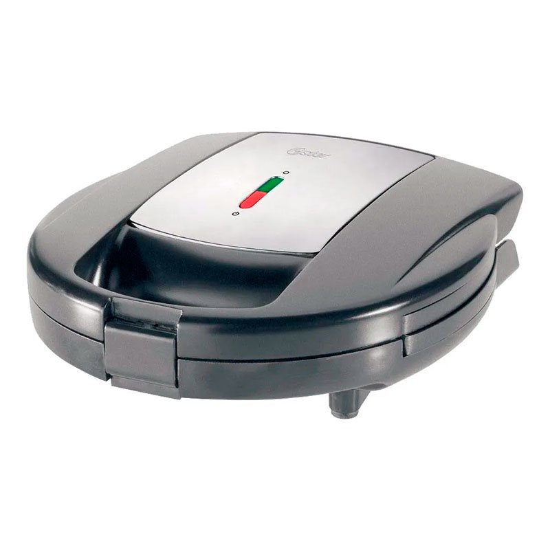 Sandwichera Oster con cierre de seguridad CKSTSM3891